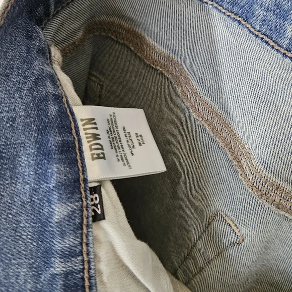 EdwinJamie Boyfriend Jeans in Freemont NWOT